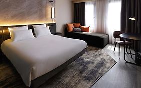 Novotel Paris Suresnes Longchamp